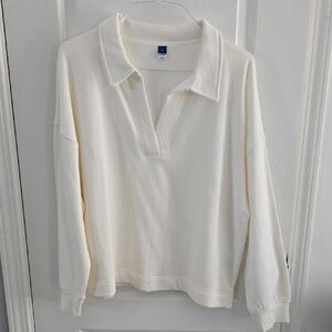 Old Navy Cream Sweatshirt